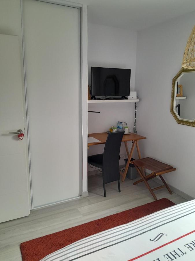 L'Olivier Apartment Mornant Bagian luar foto